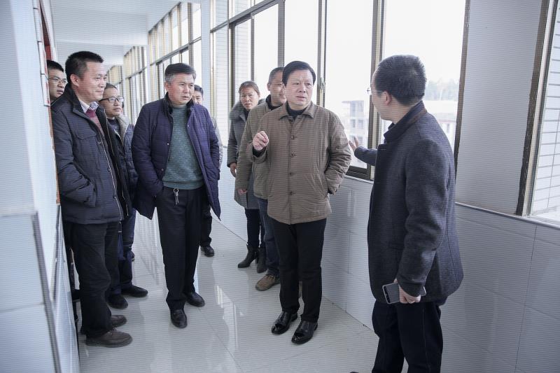 王昌义调研指导新邵县基层党建工作